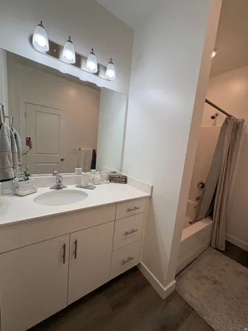 462 W 40 S #203, Providence, Utah 84332