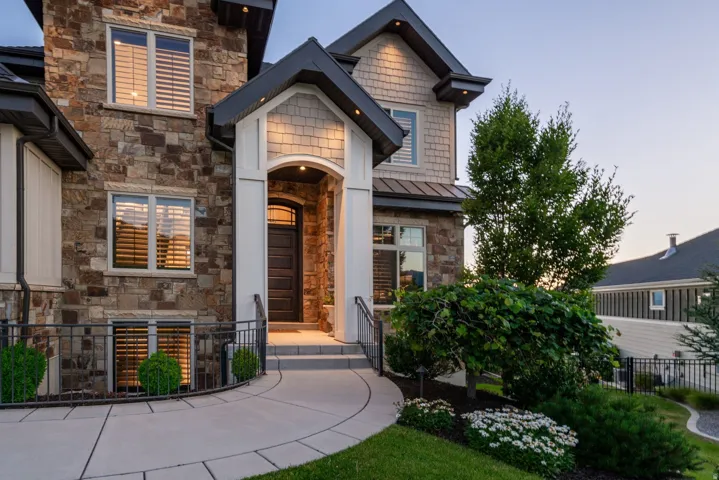 12056 S Cortina Crest Dr, Draper, Utah 84020