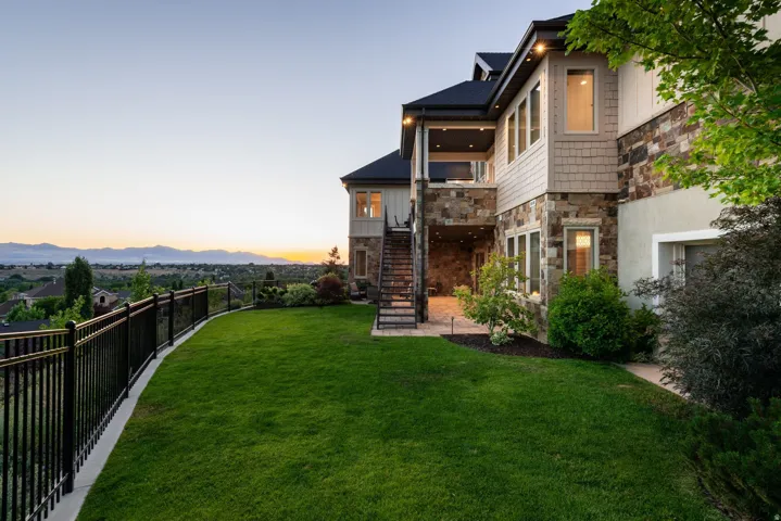 12056 S Cortina Crest Dr, Draper, Utah 84020