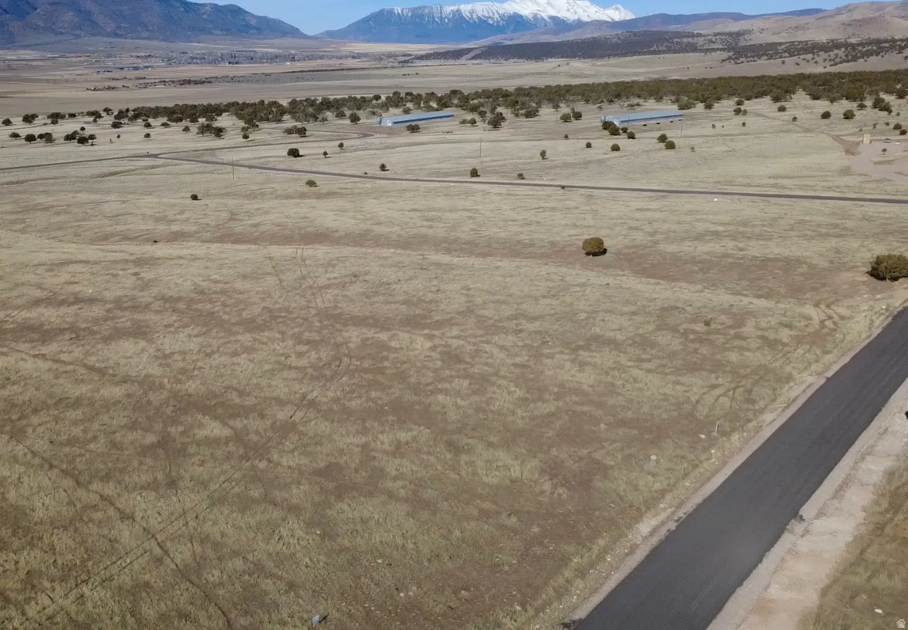 Mountain view with rural landscape and a desert landscape