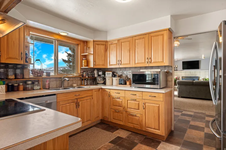 988 Transtrum Rd, Saint Charles, Idaho 83272