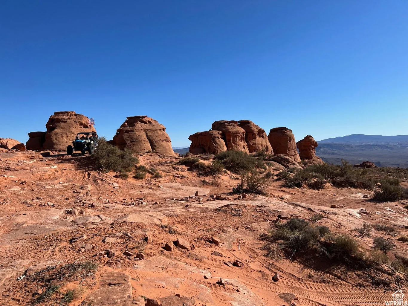View of mountain background with a desert landscape