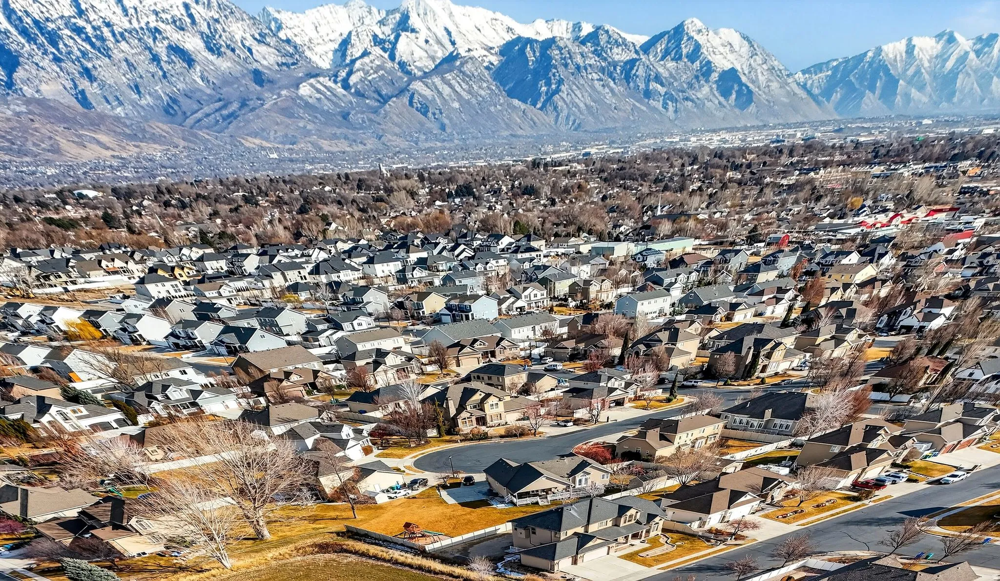 View of mountain background with nearby suburban area