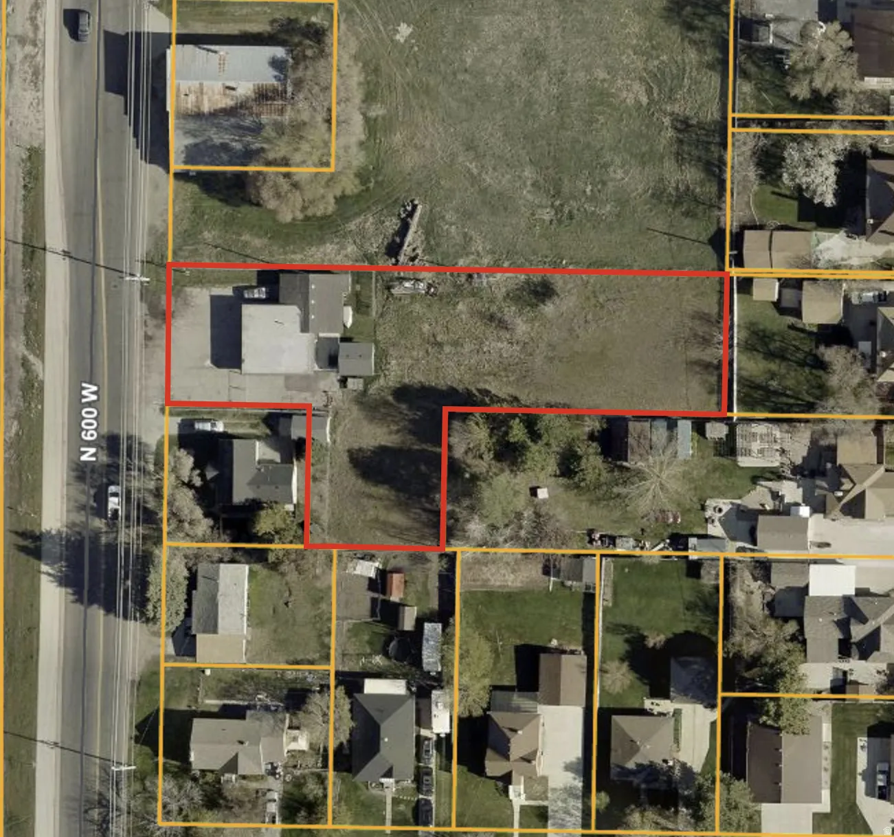 Aerial overview of property's location featuring property boundaries highlighted