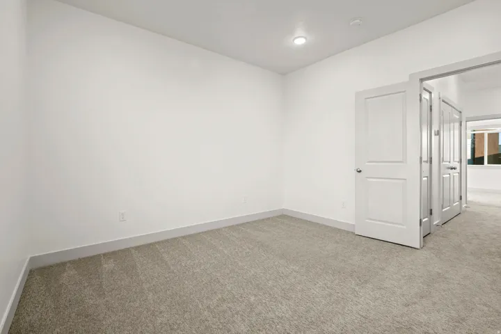 458 E Depot St, Clearfield, Utah 84015