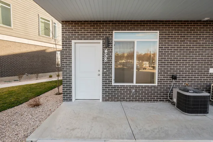 458 E Depot St, Clearfield, Utah 84015