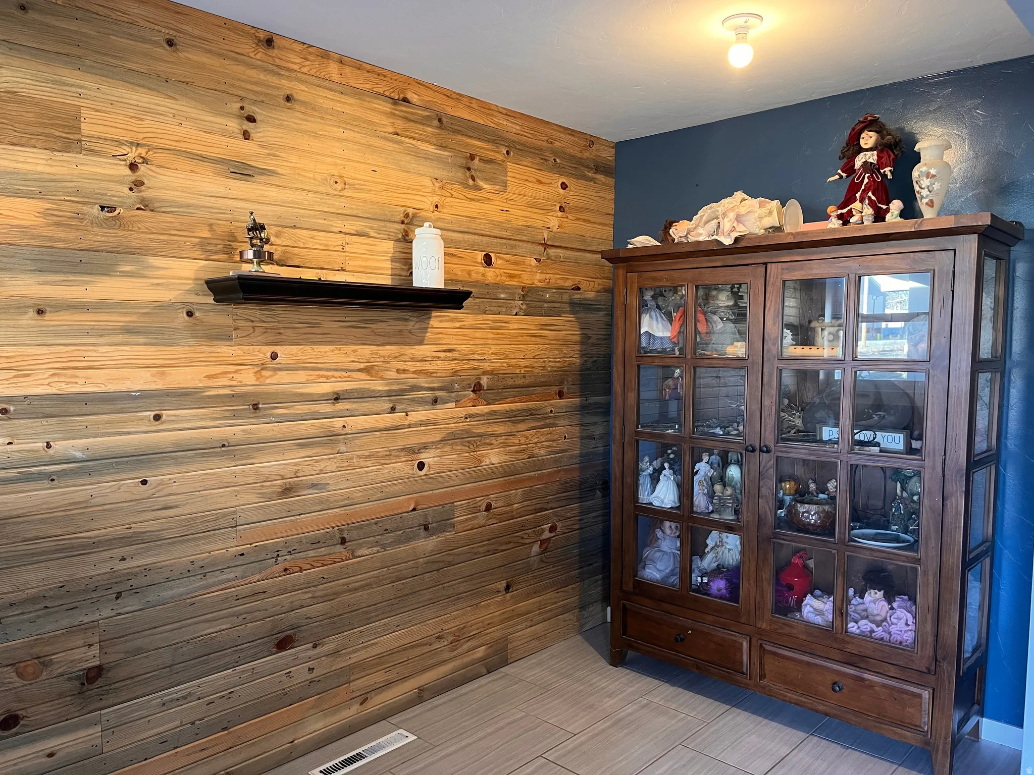 Entry room can be used as a den or office