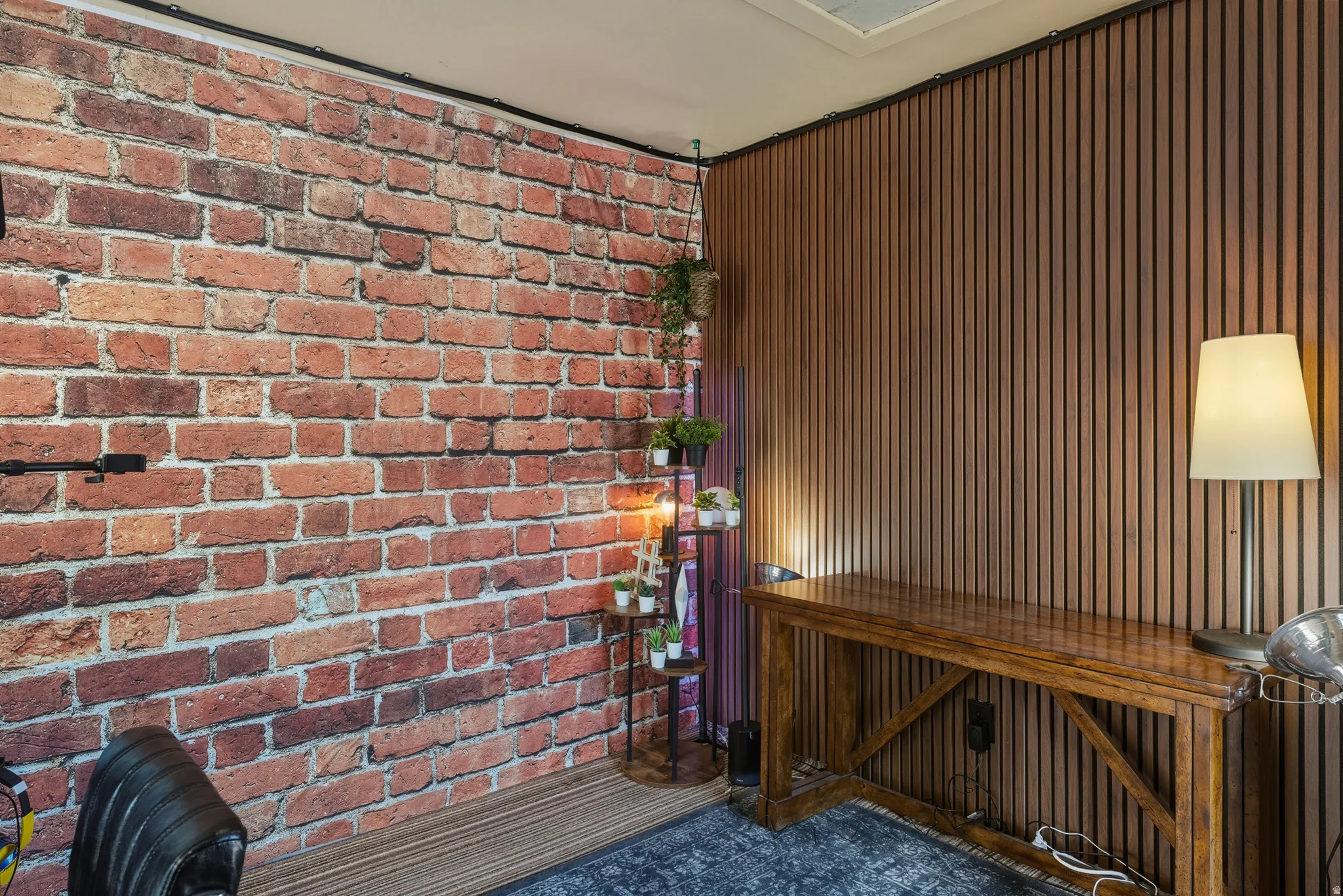 Entrance to property