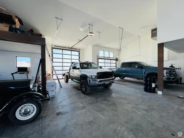Garage with a heating unit