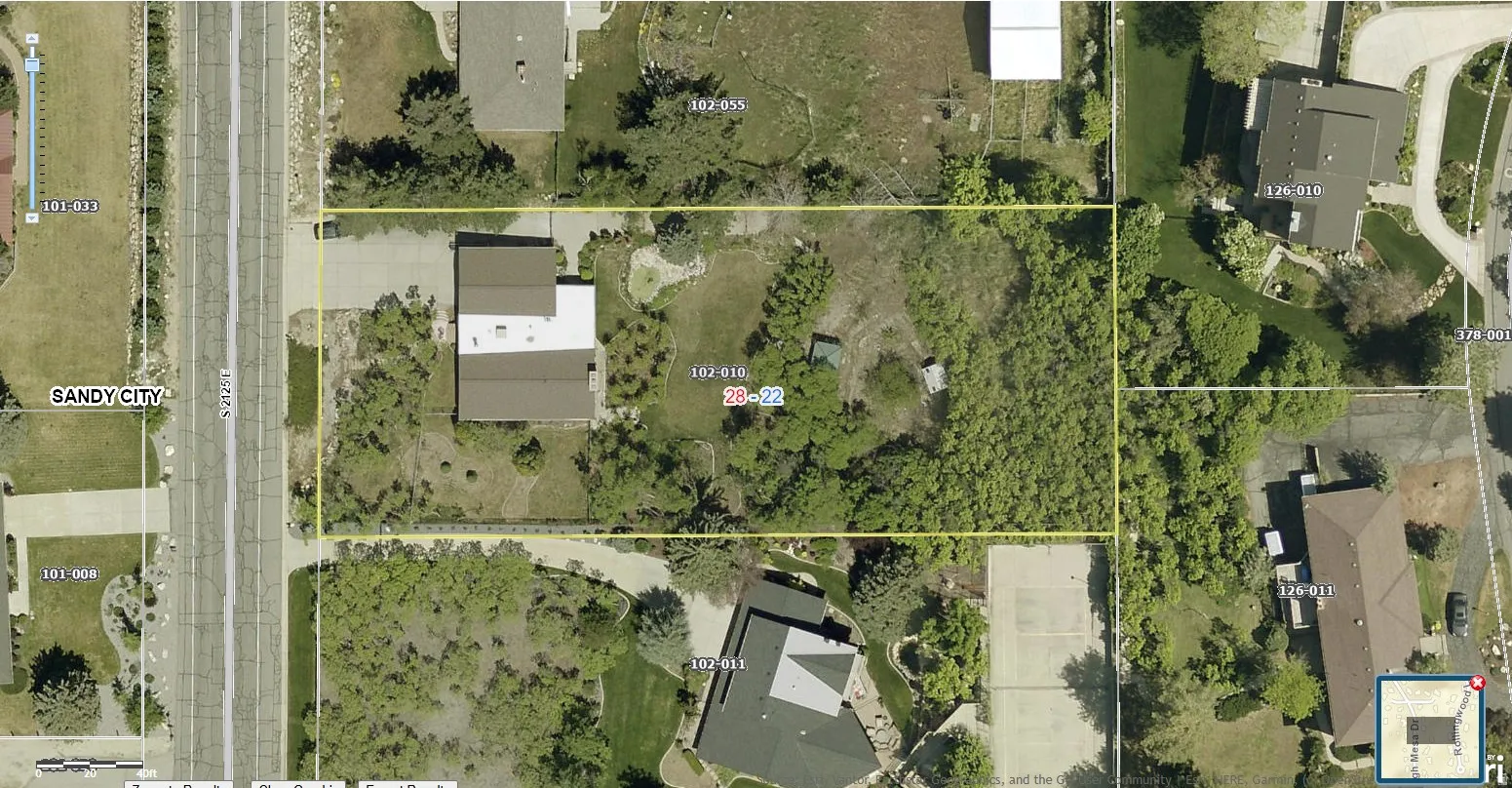 Aerial map of property and surrounding area with property boundaries highlighted