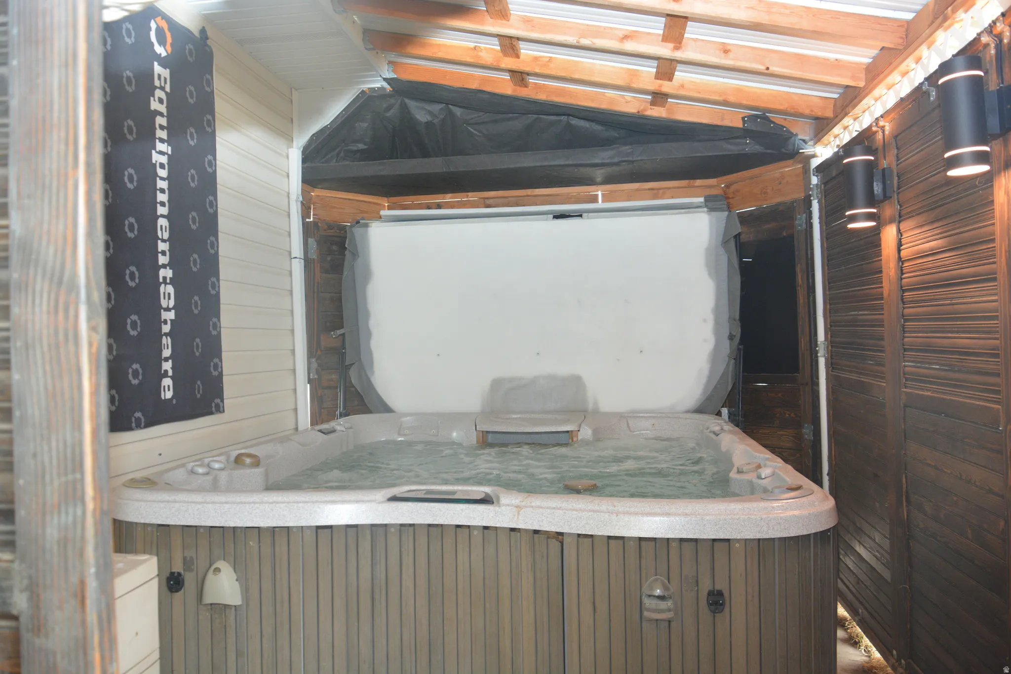 Detailed view of a jacuzzi