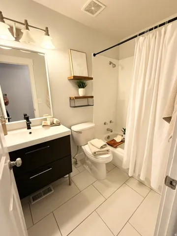 Bathroom #2 on main floor