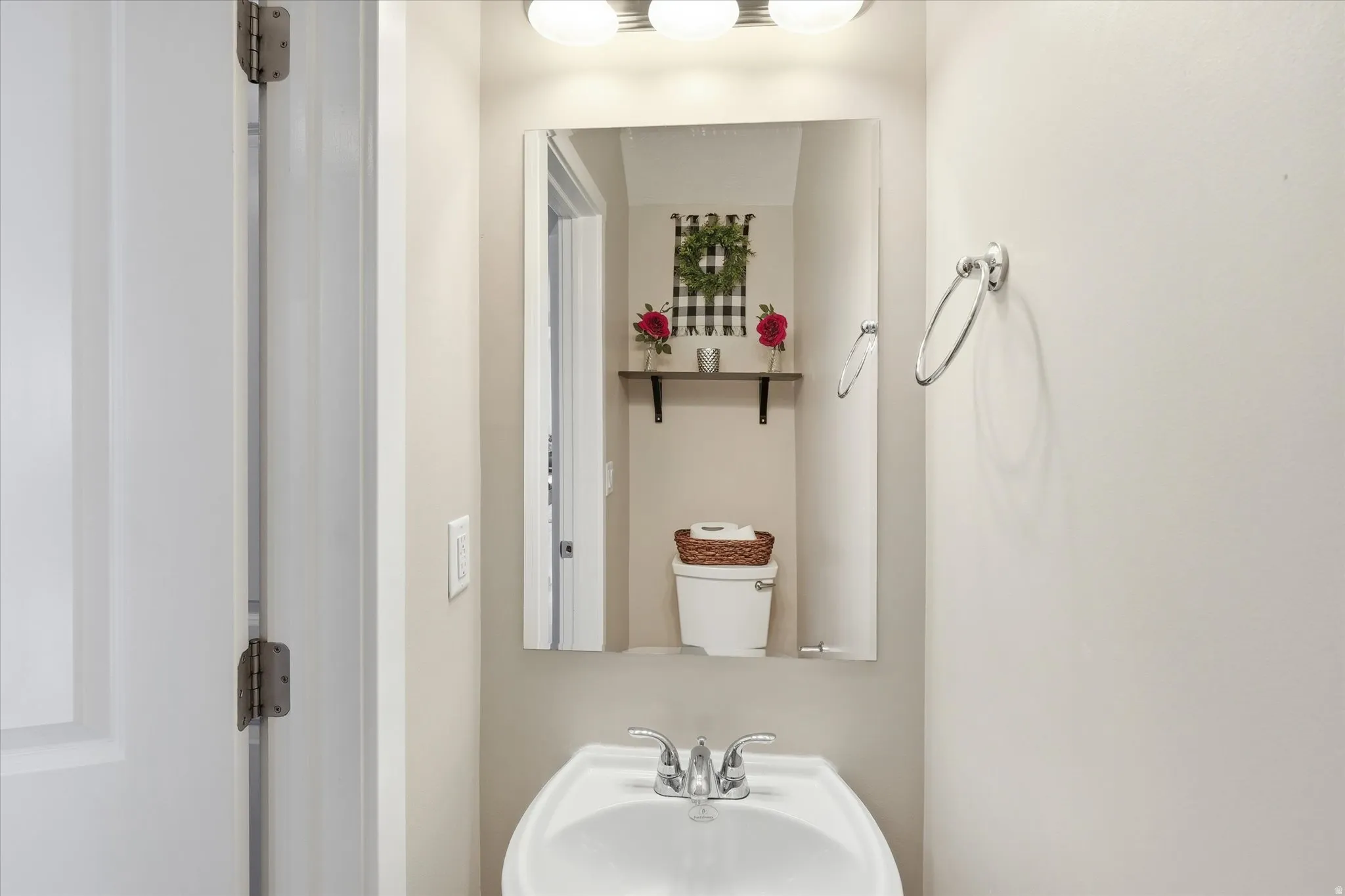 Bathroom with a sink