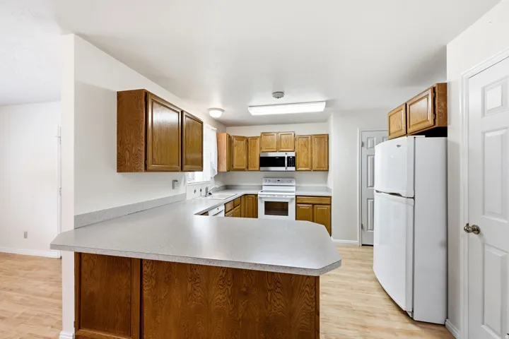 1246 E 3090 N, North Ogden, Utah 84414