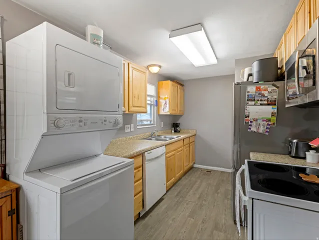 Stackable washer & Dryer