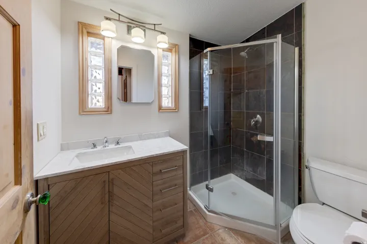 Guest bathroom