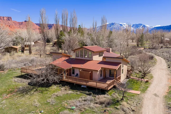 423 Amber Ln, Castle Valley, Utah 84532