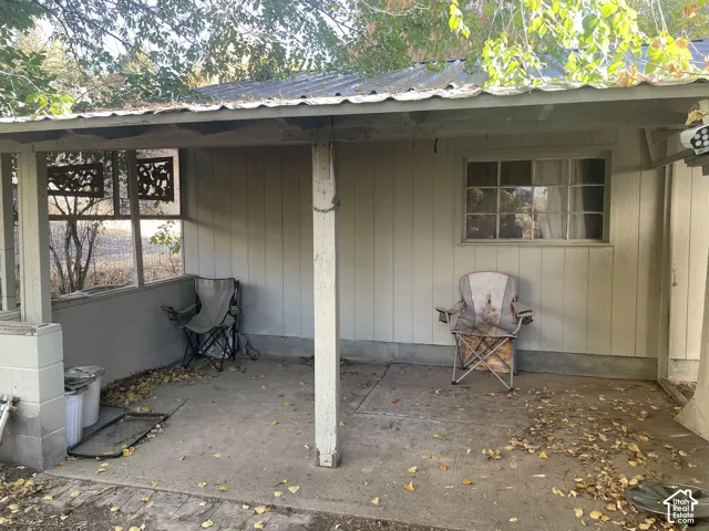 Covered patio featuring a metal roof