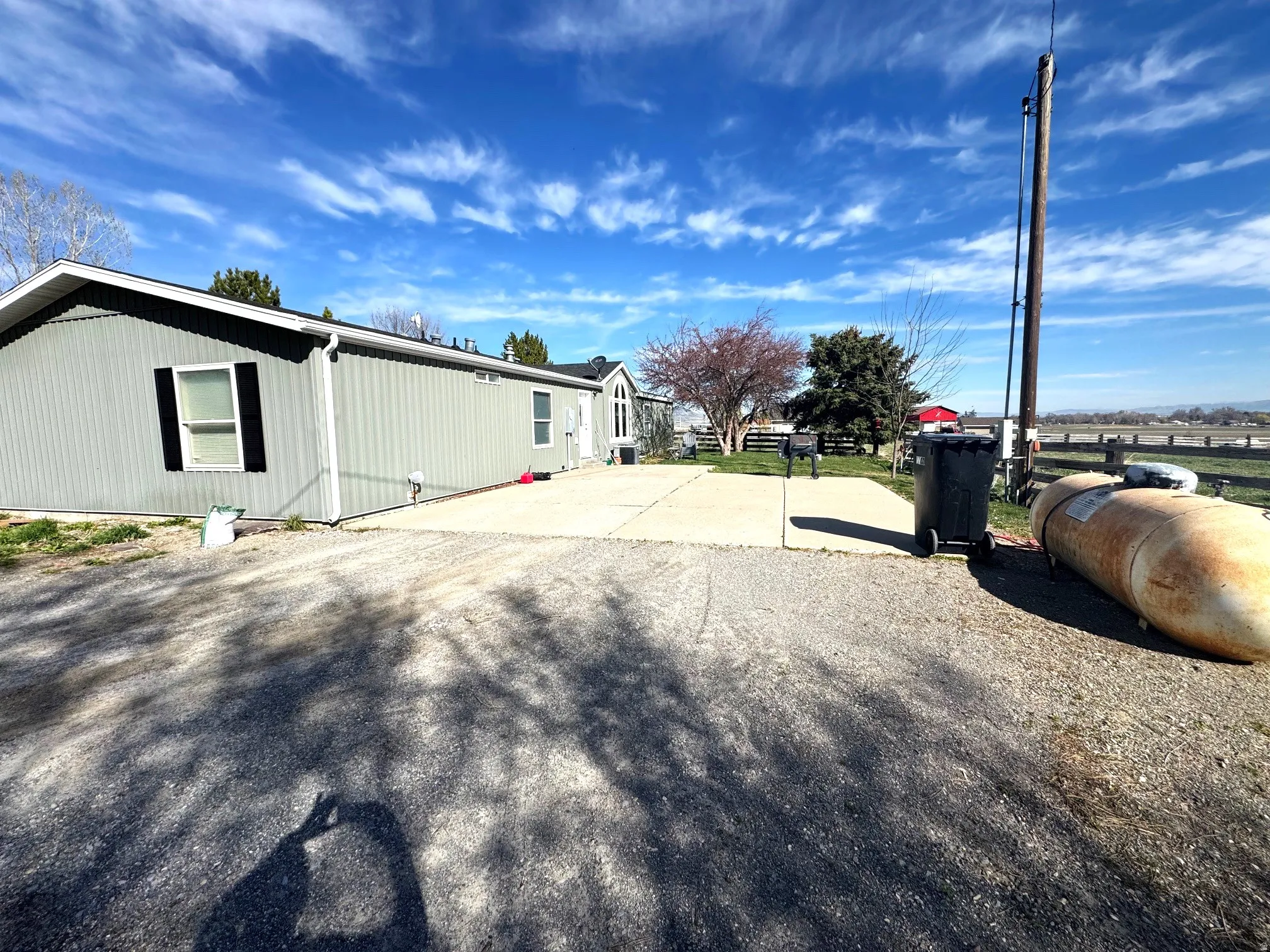 View of property exterior