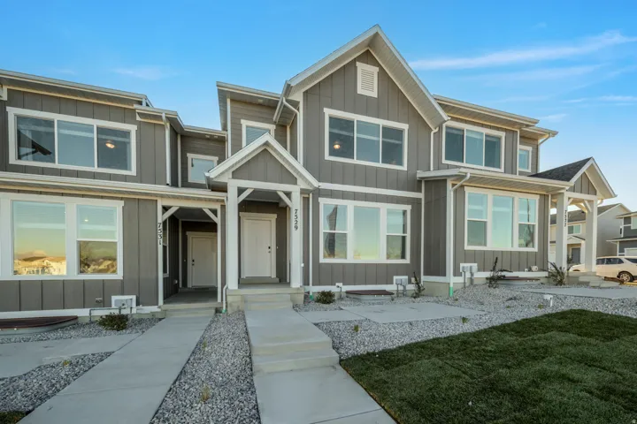 7529 S Topaz Sky Ln, West Jordan, Utah 84081