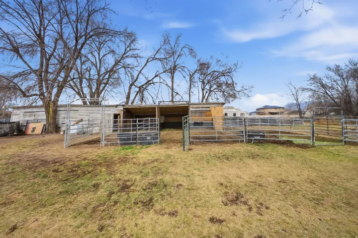 View of outdoor structure with an exterior structure