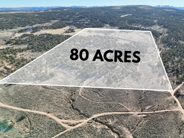 View of property location with property parcel outlined and mountains