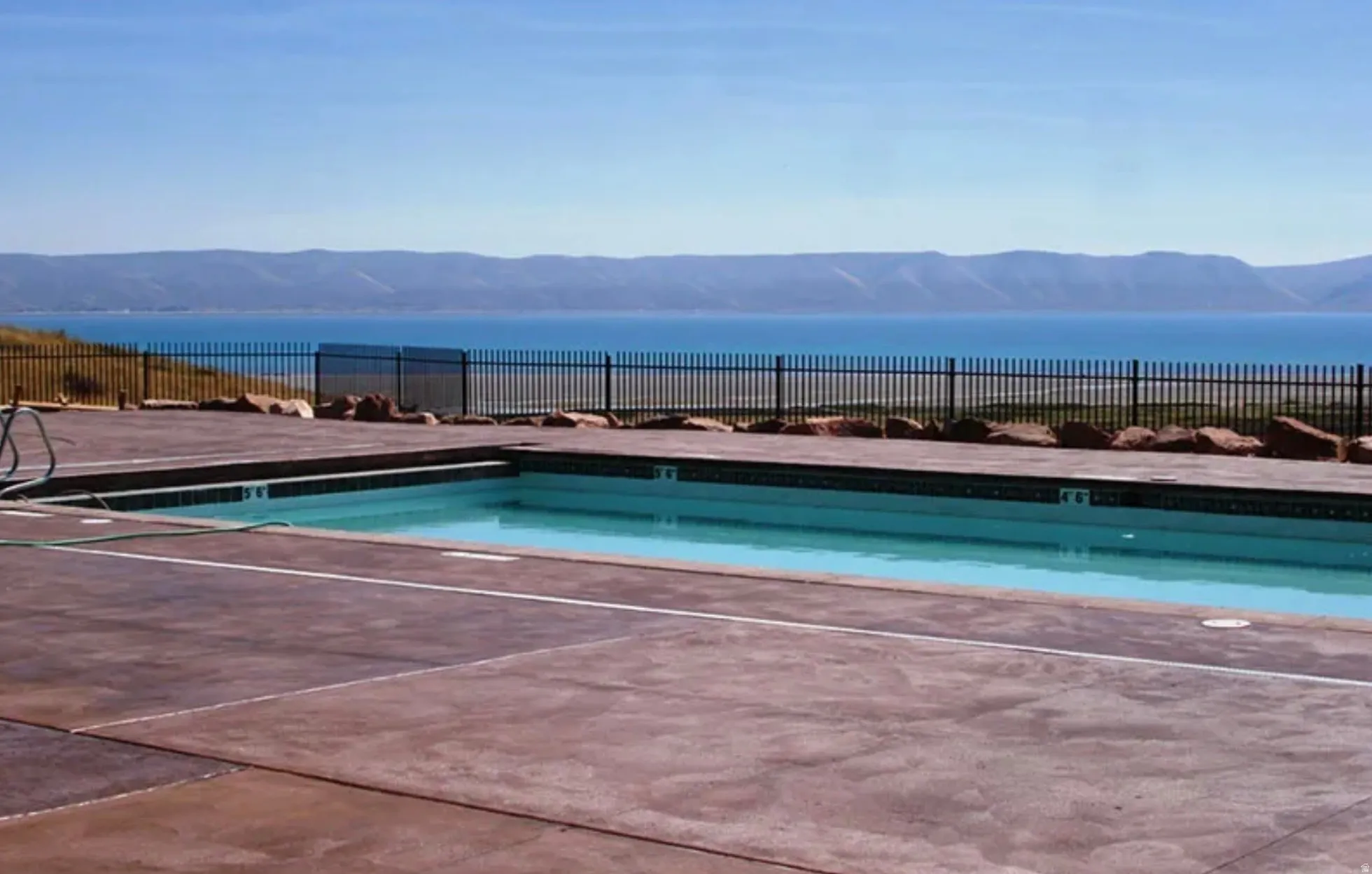 Pool & Hot TubEnjoy the breathtaking view of Bear Lake and the surrounding mountains as you and your family relax in the hot tub or play in our child-friendly pool.  In the hot summer months, kids can enjoy the new splash pad installed at The Reserve Lod