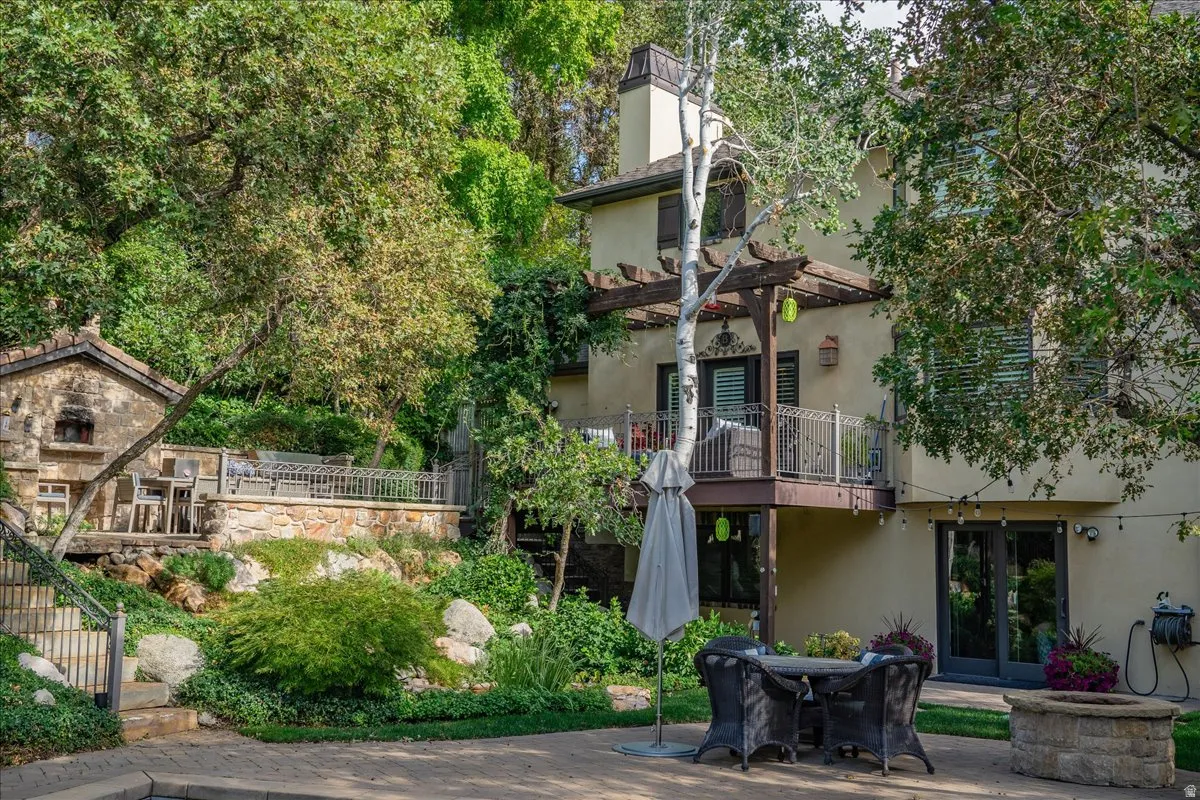 View of building exterior featuring stairs