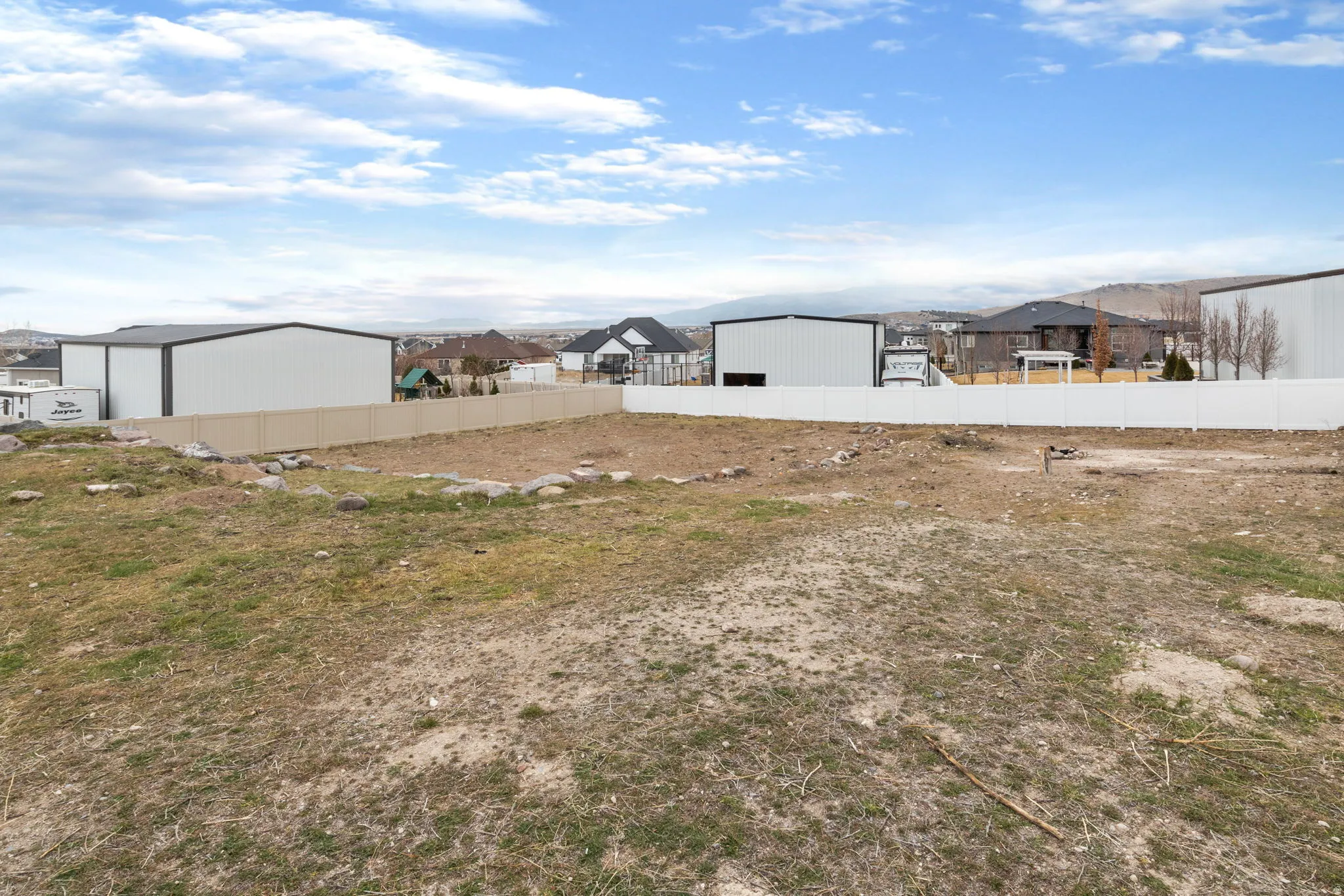 View of yard with a residential view