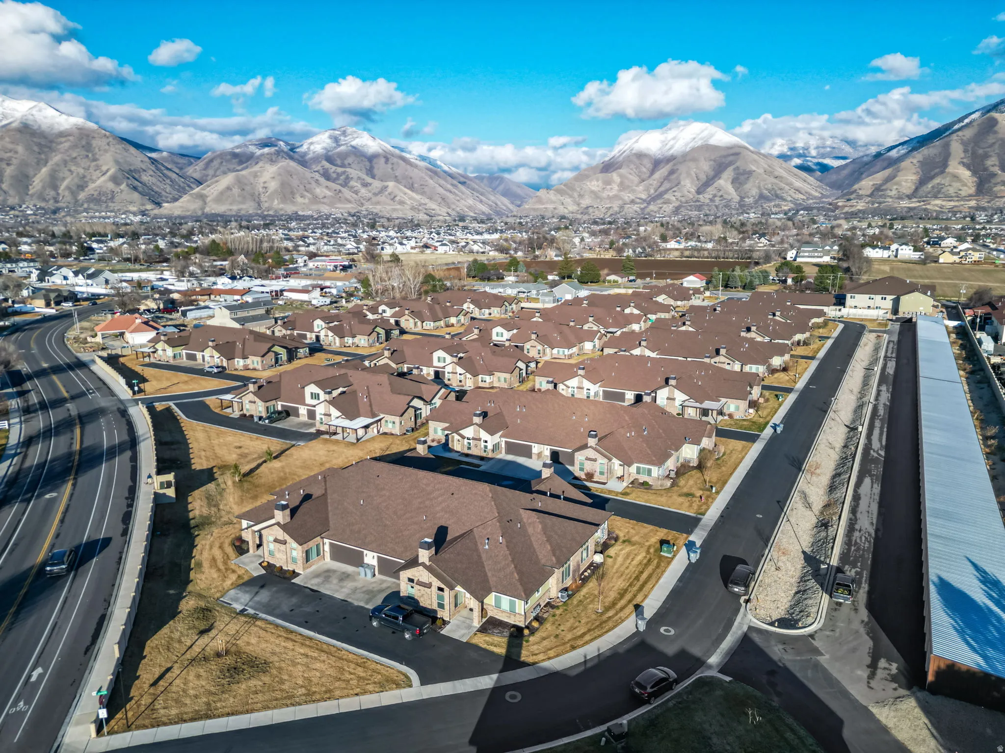 Aerial view of Maple Landing