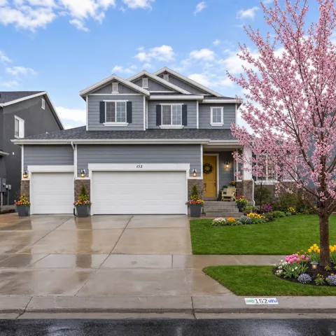 Virtually staged to show spring season and design ideas