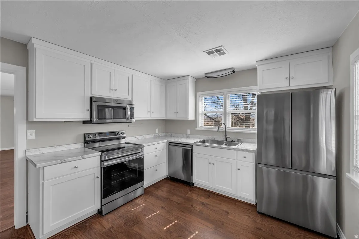 Upstairs unit kitchen