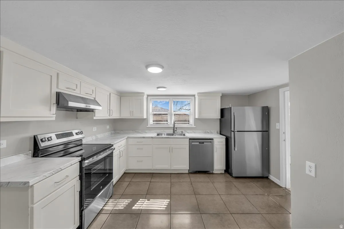 Basement unit kitchen