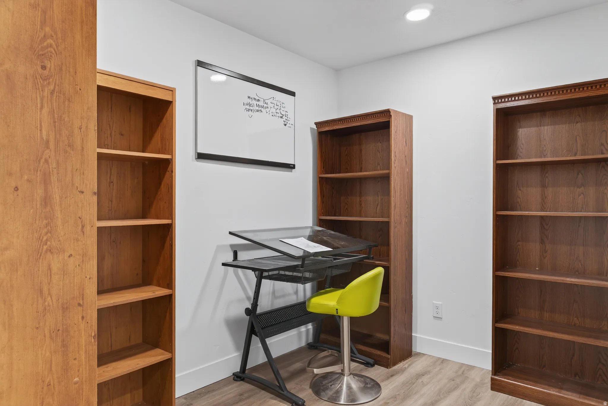 Basement office/bonus room