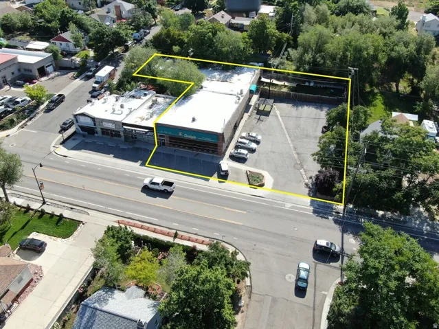 Aerial overview of property's location featuring property boundaries highlighted