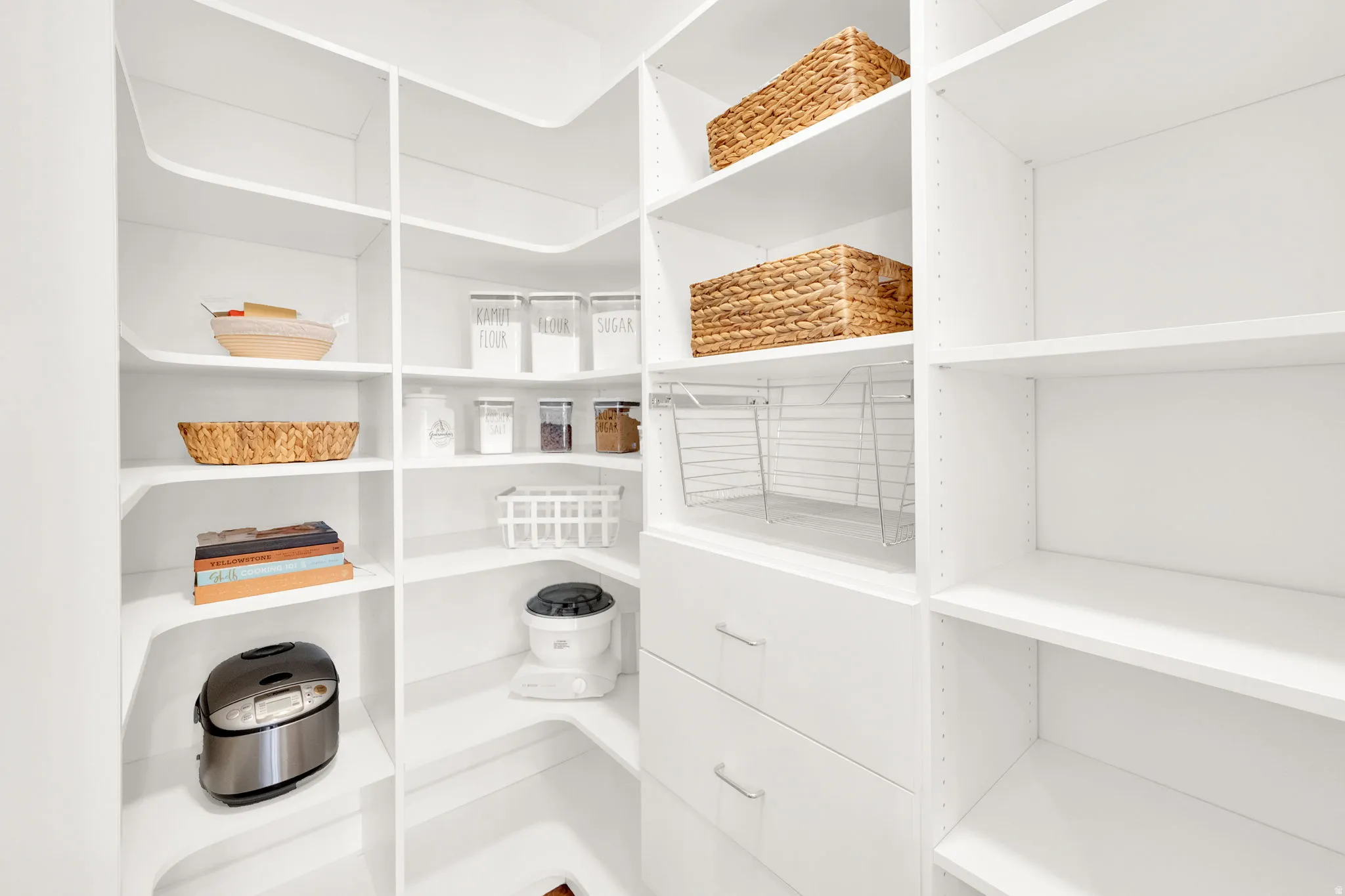 Kitchen Pantry