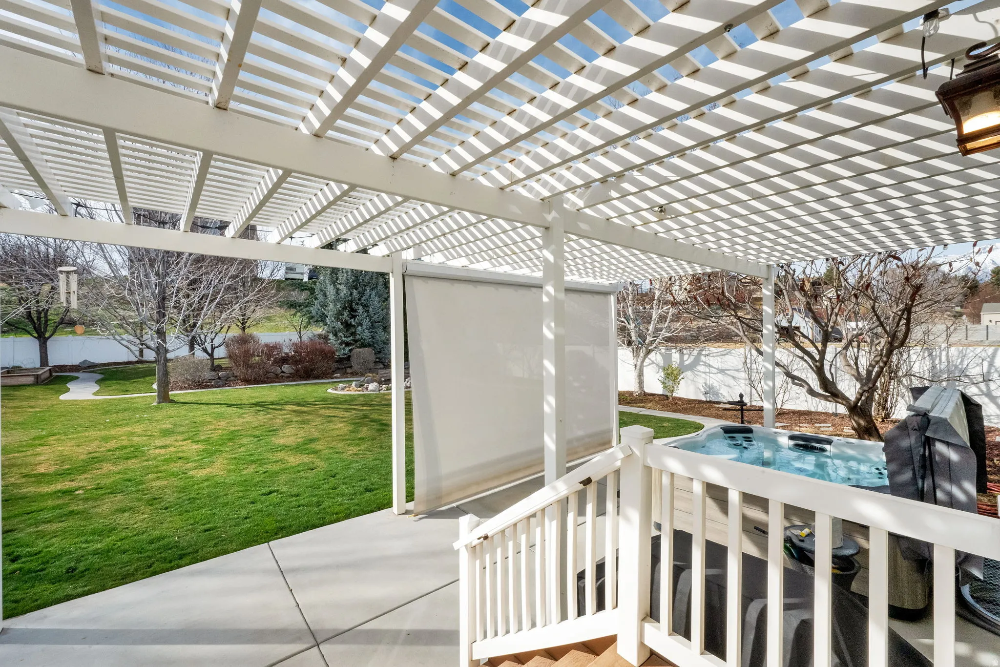 Pergola & Privacy Sunscreen
