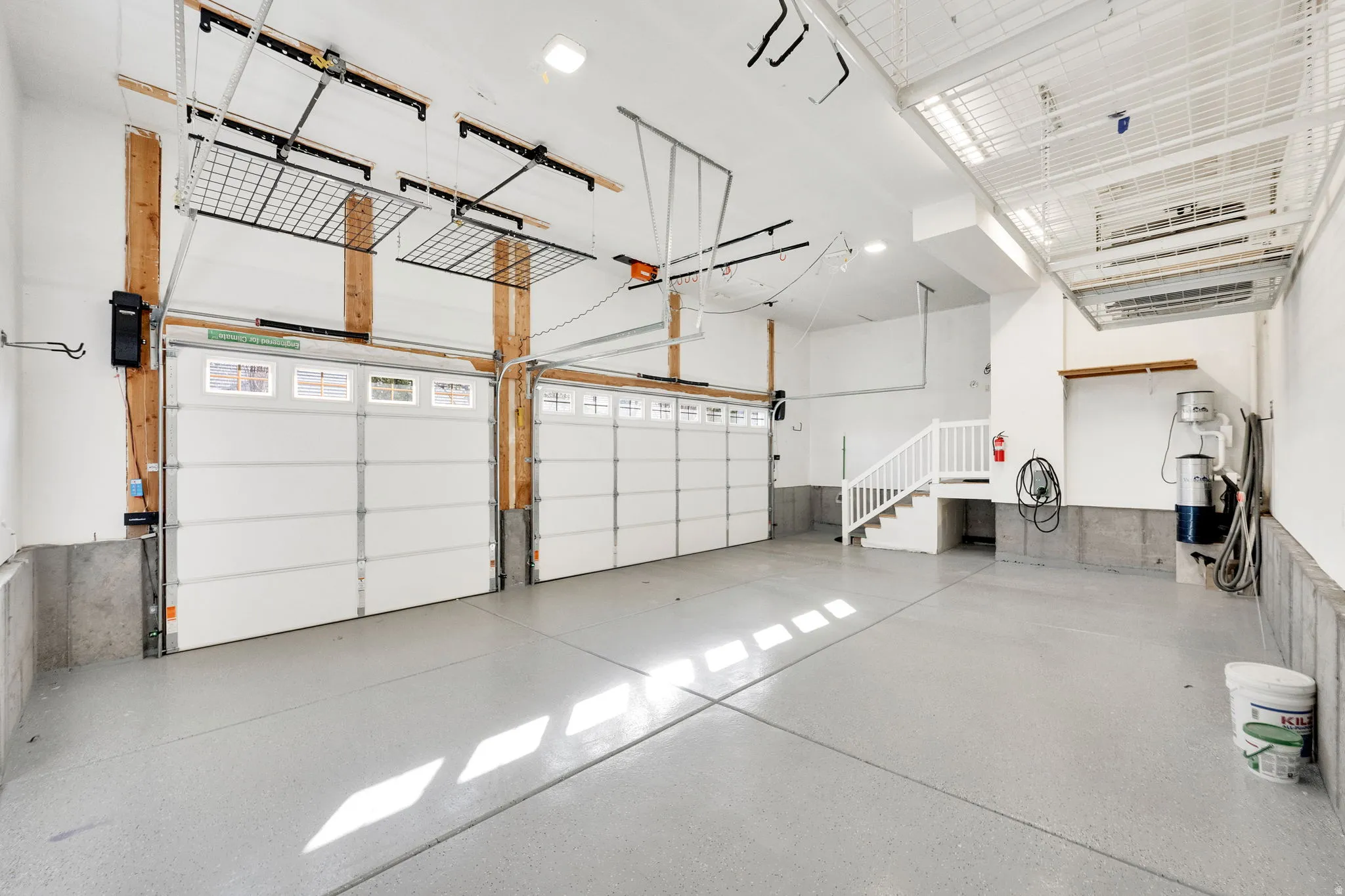 Garage 2nd View