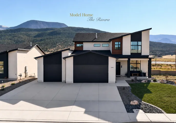 Situated in a no HOA new community, built exclusively by HYVE HOMES>