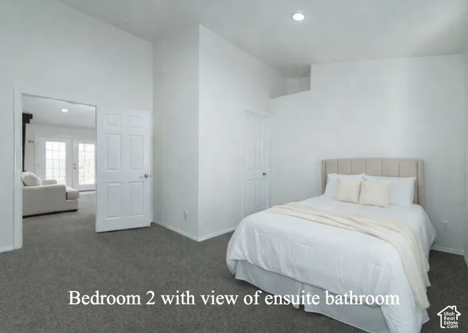 Guest bedroom with en-suite bathroom.