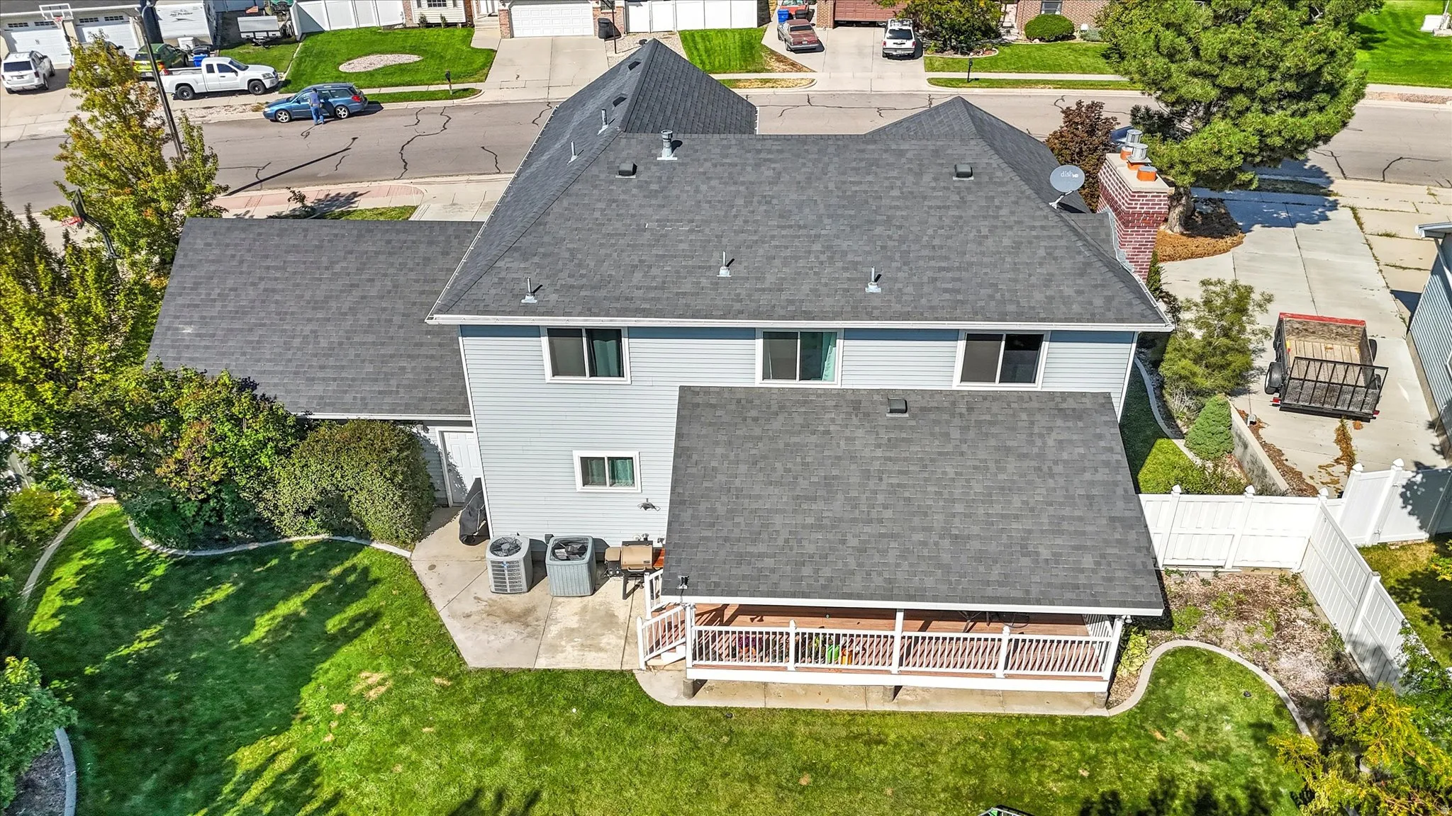 Aerial view of property and surrounding area