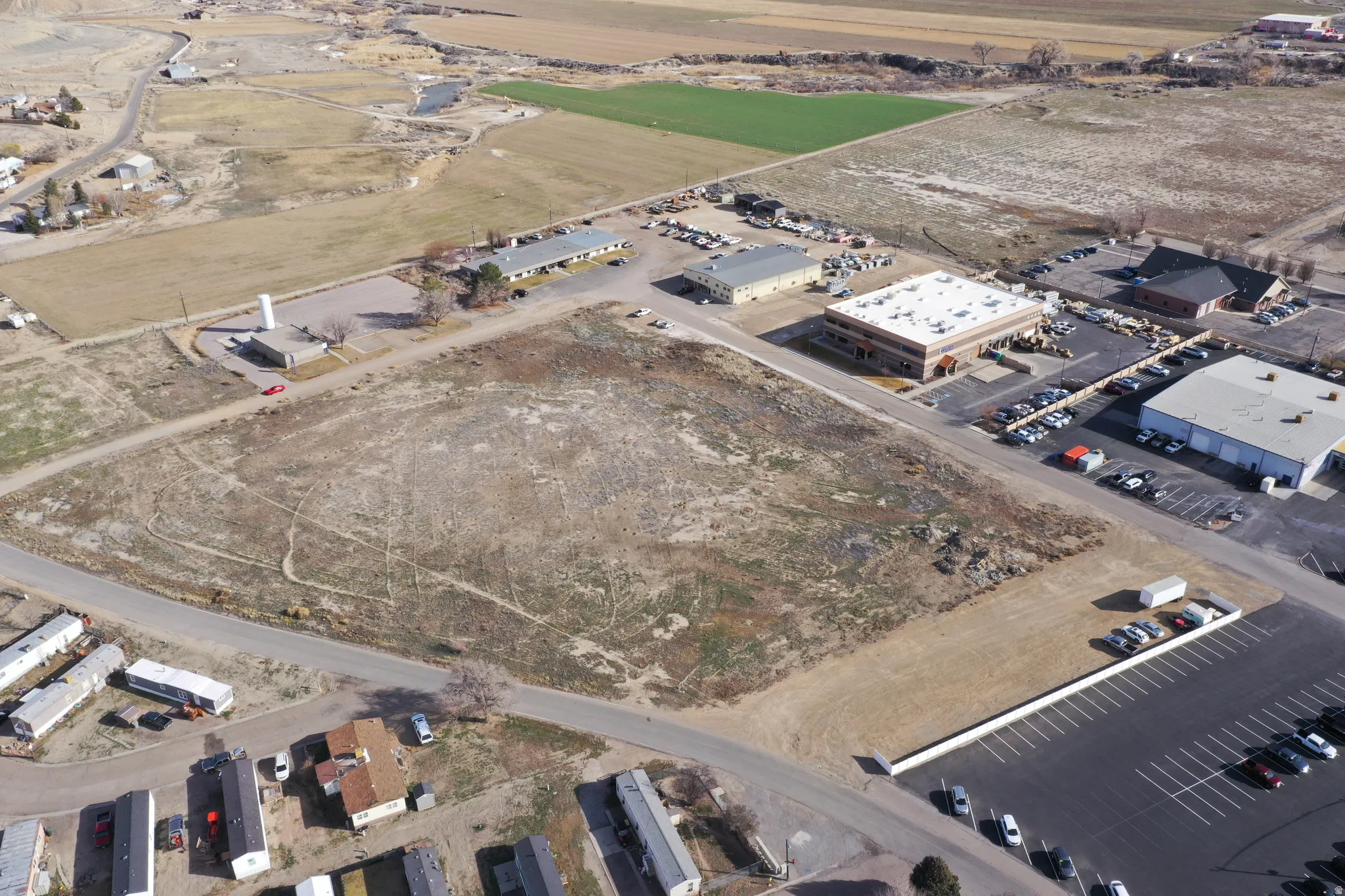 Aerial view of property and surrounding area