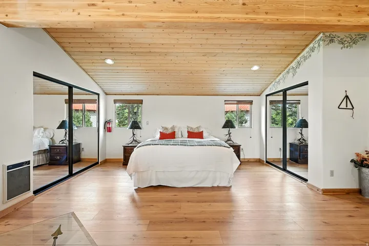 Loft suite