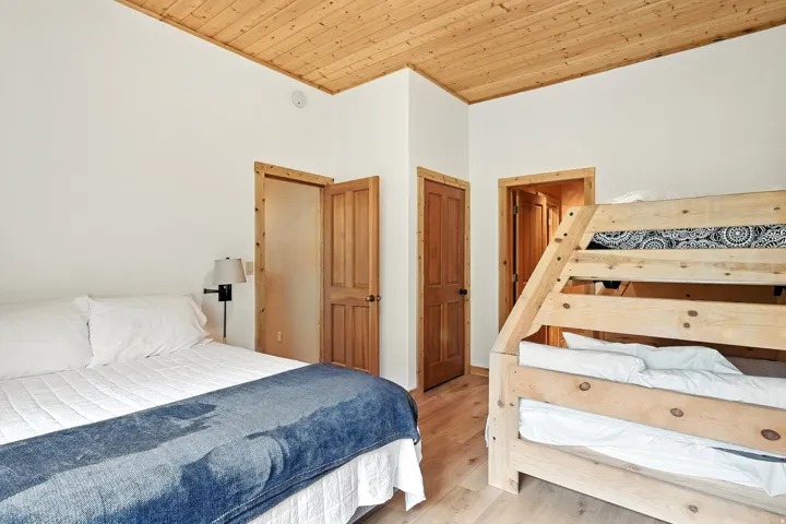 433 Eagles Roost, Brian Head, Utah 84719