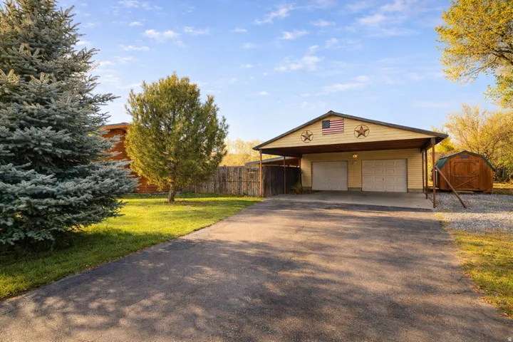 1084 W 2000 N, Vernal, Utah 84078