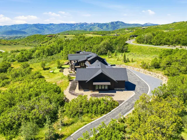 717 W Moose Hill Rd, Park City, Utah 84098