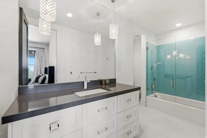 717 W Moose Hill Rd, Park City, Utah 84098