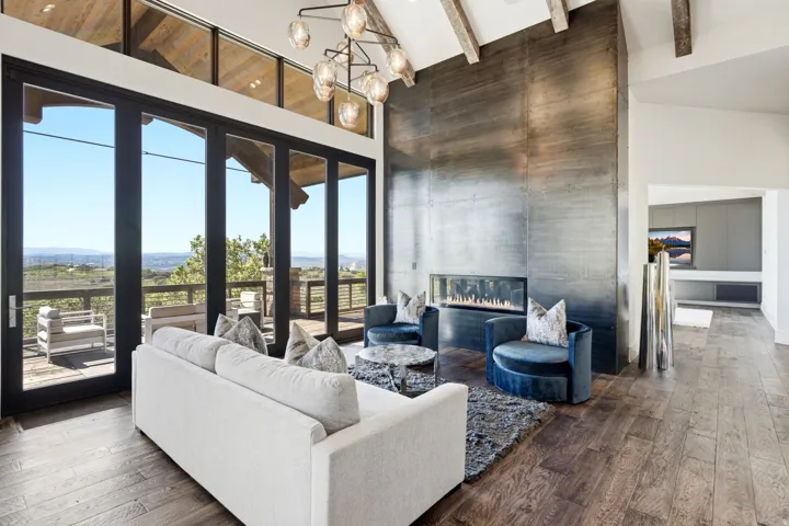 717 W Moose Hill Rd, Park City, Utah 84098