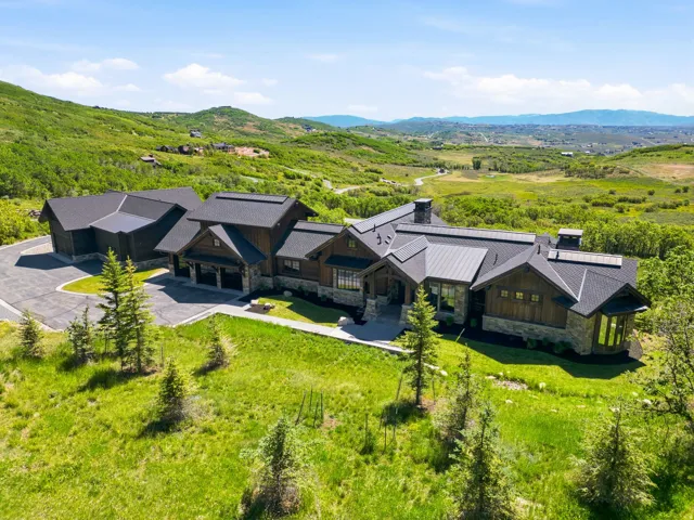 717 W Moose Hill Rd, Park City, Utah 84098