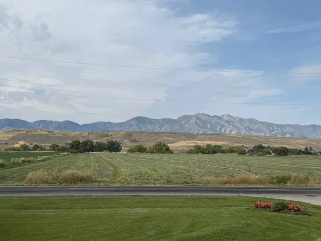 View of mountains to the west